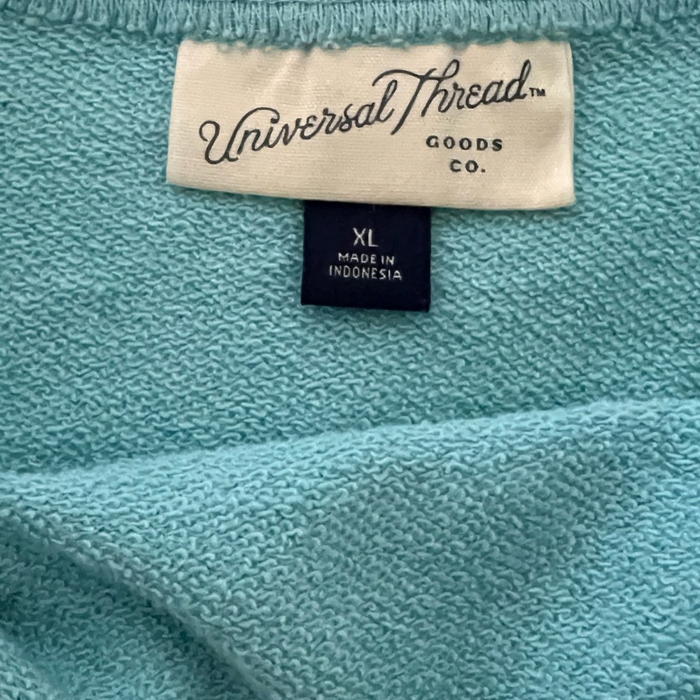 Universal thread crew neck - Picture 2 of 2